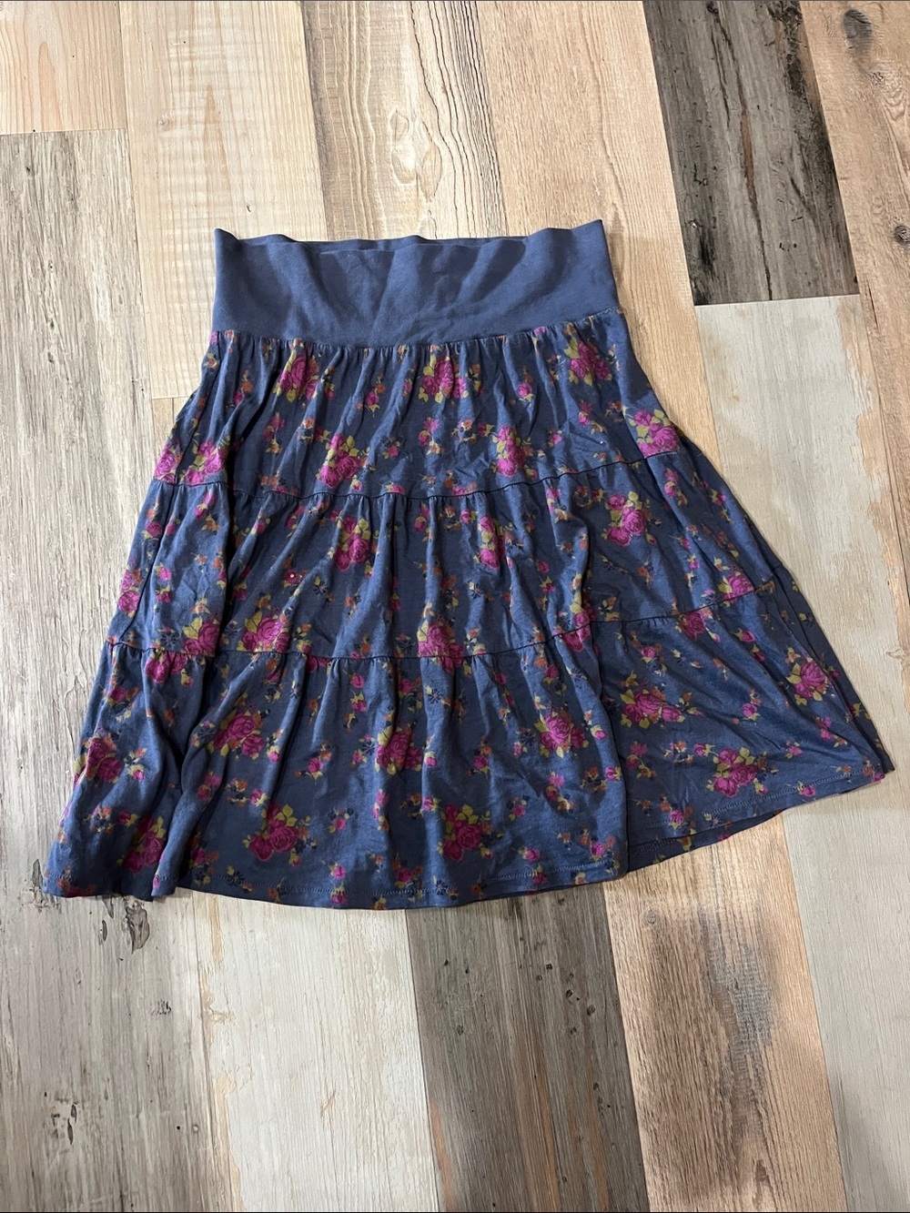 Fossil Navy Tiered Floral A-Line Mini Skirt Pink  Sz XS Lightweight TC0196 Boho